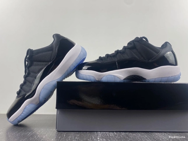 Air Jam 11 Space Jordan FV5104-004 Low 0906